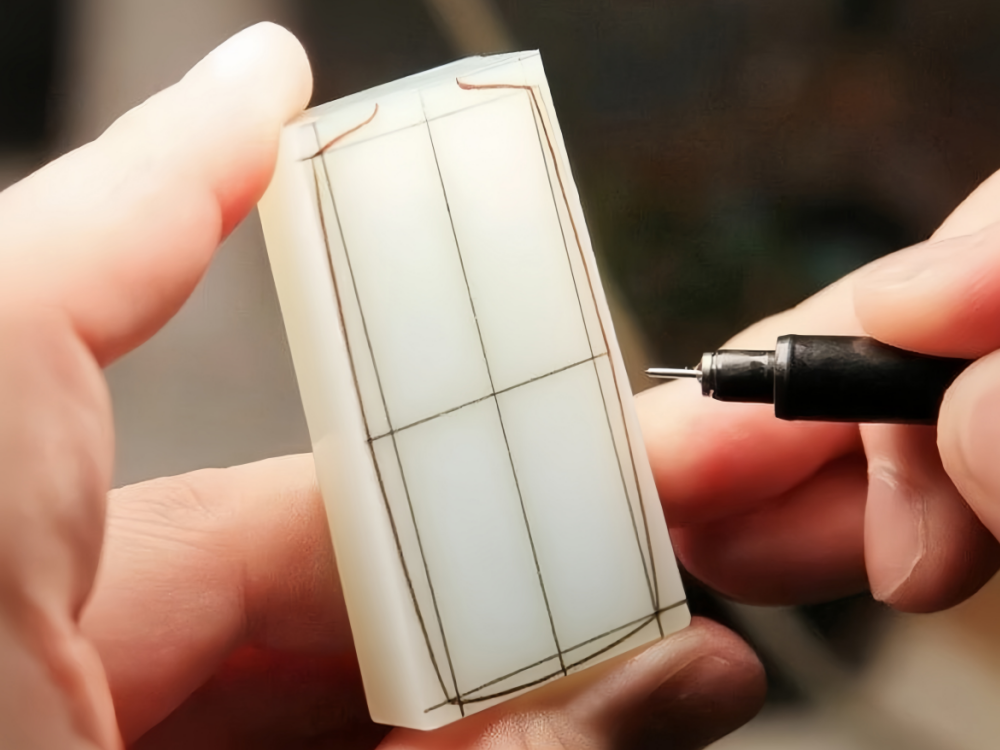 如何选好一块白玉无事牌，7条标准助力，和田玉攻略分享。